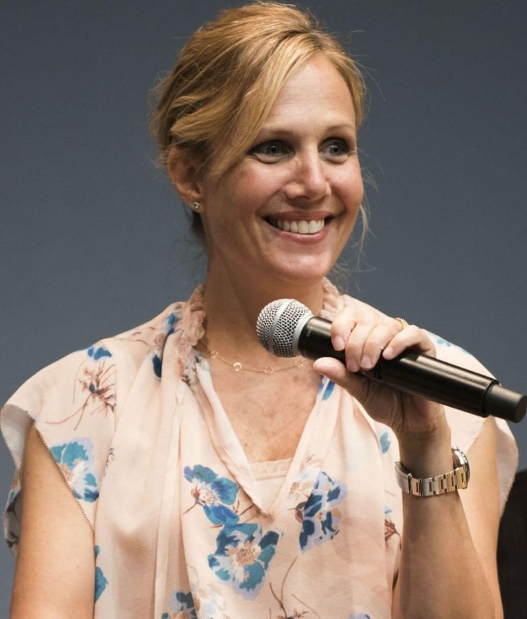 Julieyaegerrudd Wiki Lama