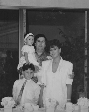 What Noone Tells About Paulo Escobar's Daughter: Manuela Escobar